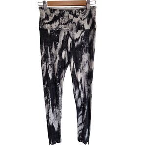Lyssé Women's Size M Black White Abstract Print High Waisted‎ Leggings Pants